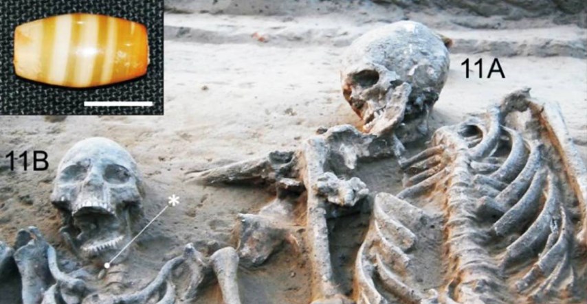 Otkrivena tajna 4.500 godina starih kostura prisno zakopanih u isti grob